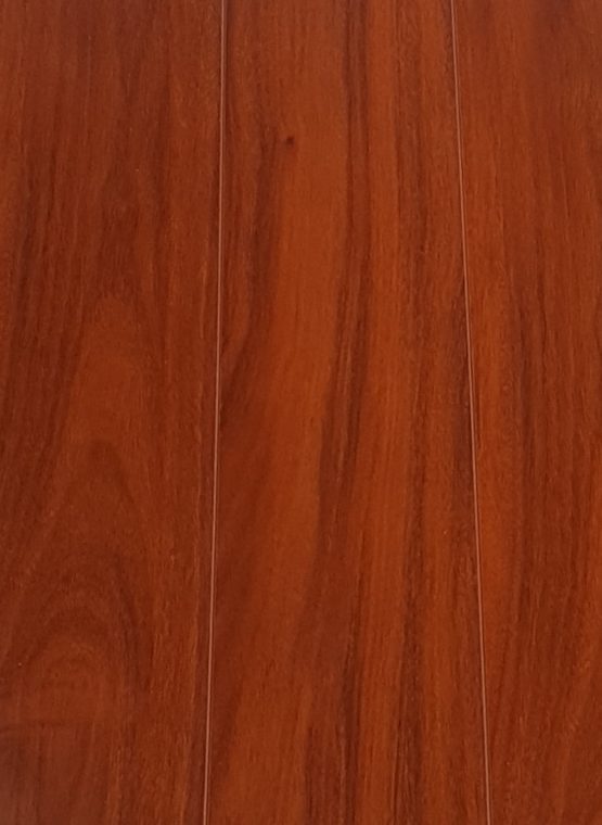 Blue Gum Classic Laminate Flooring by Flooring World