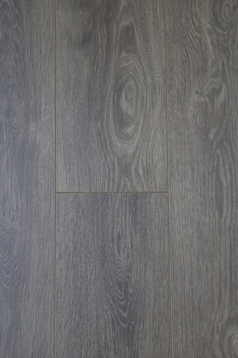 Oak-Texas-Long-Plank-Laminate-Flooring-by-Flooring-World-Melbourne