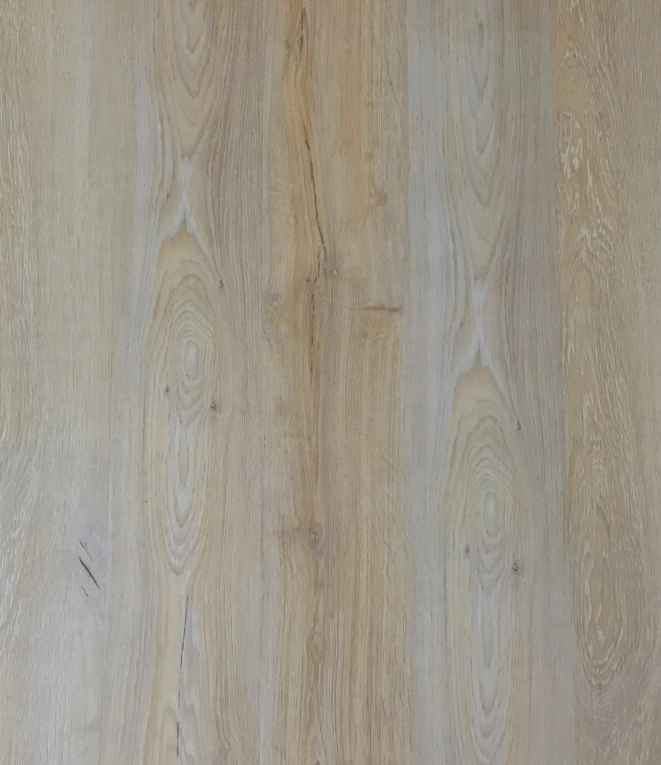 Pinaco Hybrid Vinyl Natural Oak Flooring 1220mm X 180mm X 5mm