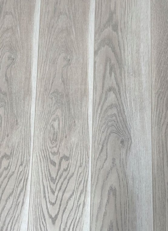 Classic-Laminate-Natural-Oak-Flooring-By-Flooring